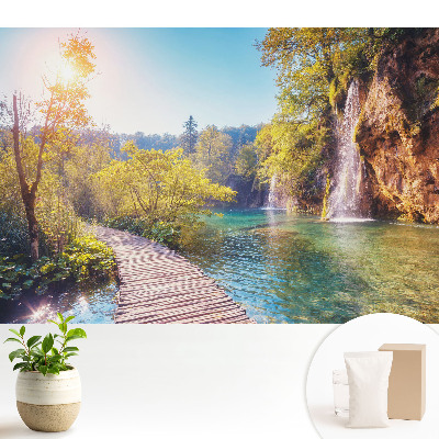 Tapeta na zeď Klidná scenérie jezera a vodopádu