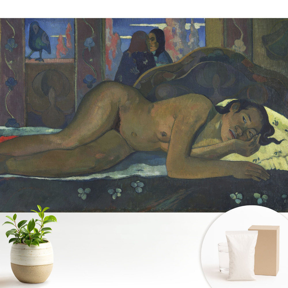 Tapeta do obývacího pokoje s motivem exotické ženy v klidném interiéru