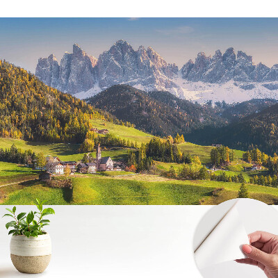 Tapeta Horská vesnice s malebnou krajinou