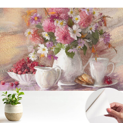 Tapeta s motivem kytice květin pečlivě aranžovaných s doplňky