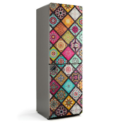 Magnet na ledničku Barevné kosočtverce v dynamických vzorech