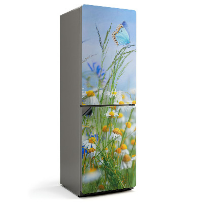 Magnet na ledničku Motýl mezi lučními květinami