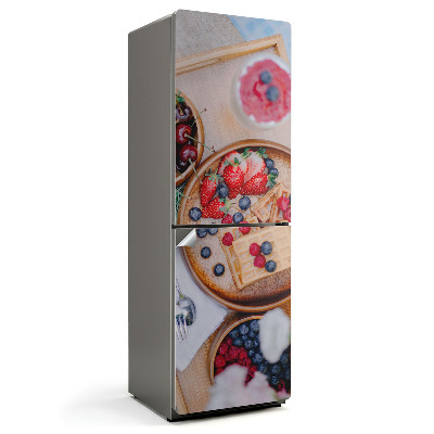 Fototapeta na chladničku Dezert s ovocem a vaflemi