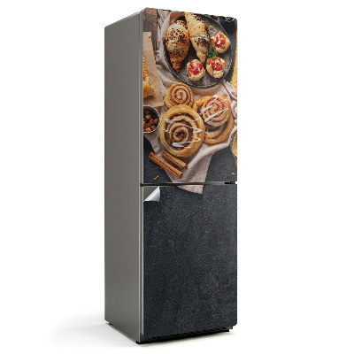 Nálepky na chladničku Lahodné pečivo na stole