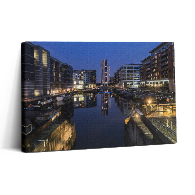 Obraz na plátně 30x20 Město Leeds je v noci osvětlené