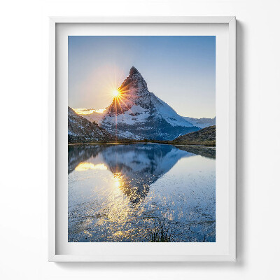 Obraz v rámu Krajina osamělé hory a slunce