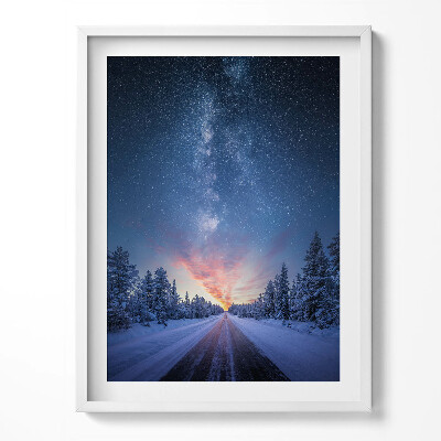 Obraz v rámu Krajina - zimní silnice a hvězdná obloha