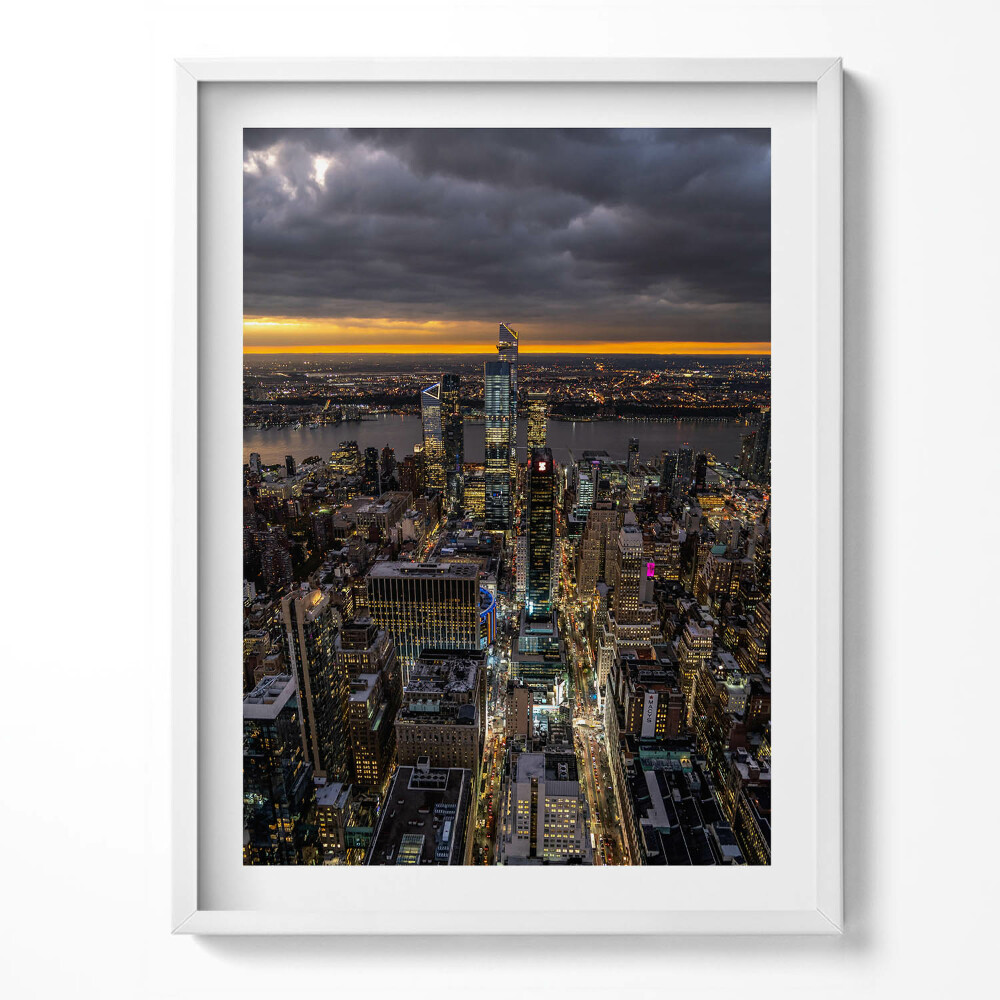 Obraz v rámu Městská architektura z ptačí perspektivy v noci