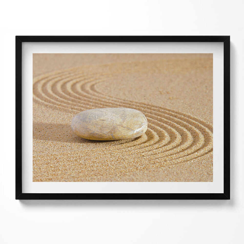 Obraz s rámem Osamělý kámen v písku - zen