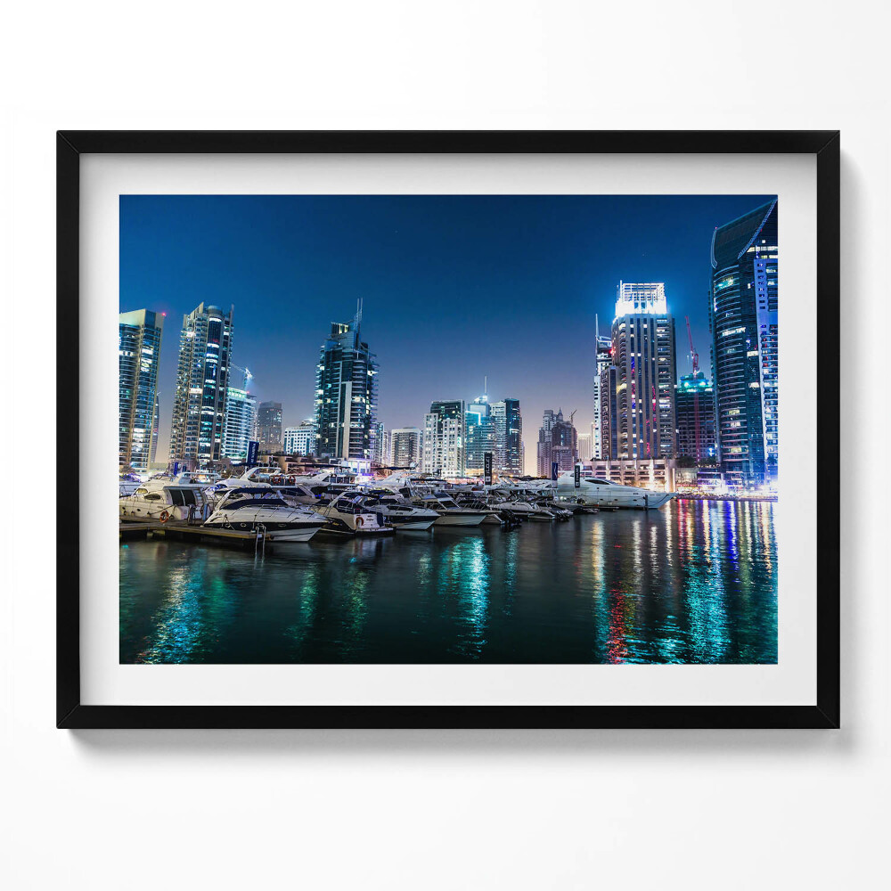 Obraz s rámem Lodě ve městě v noci