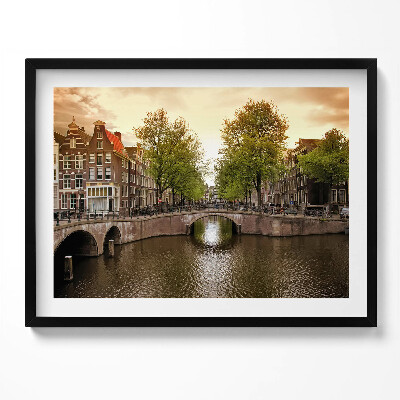 Obraz s rámem Amsterdamské kanály uvnitř města