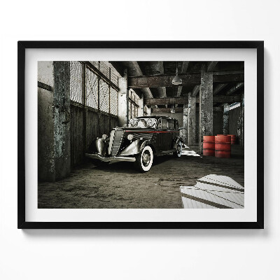 Obraz s rámem Klasické auto ve staré továrně
