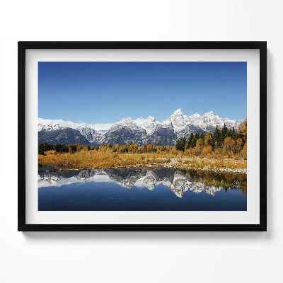 Obraz s rámem Horské jezero a podzimní stromy