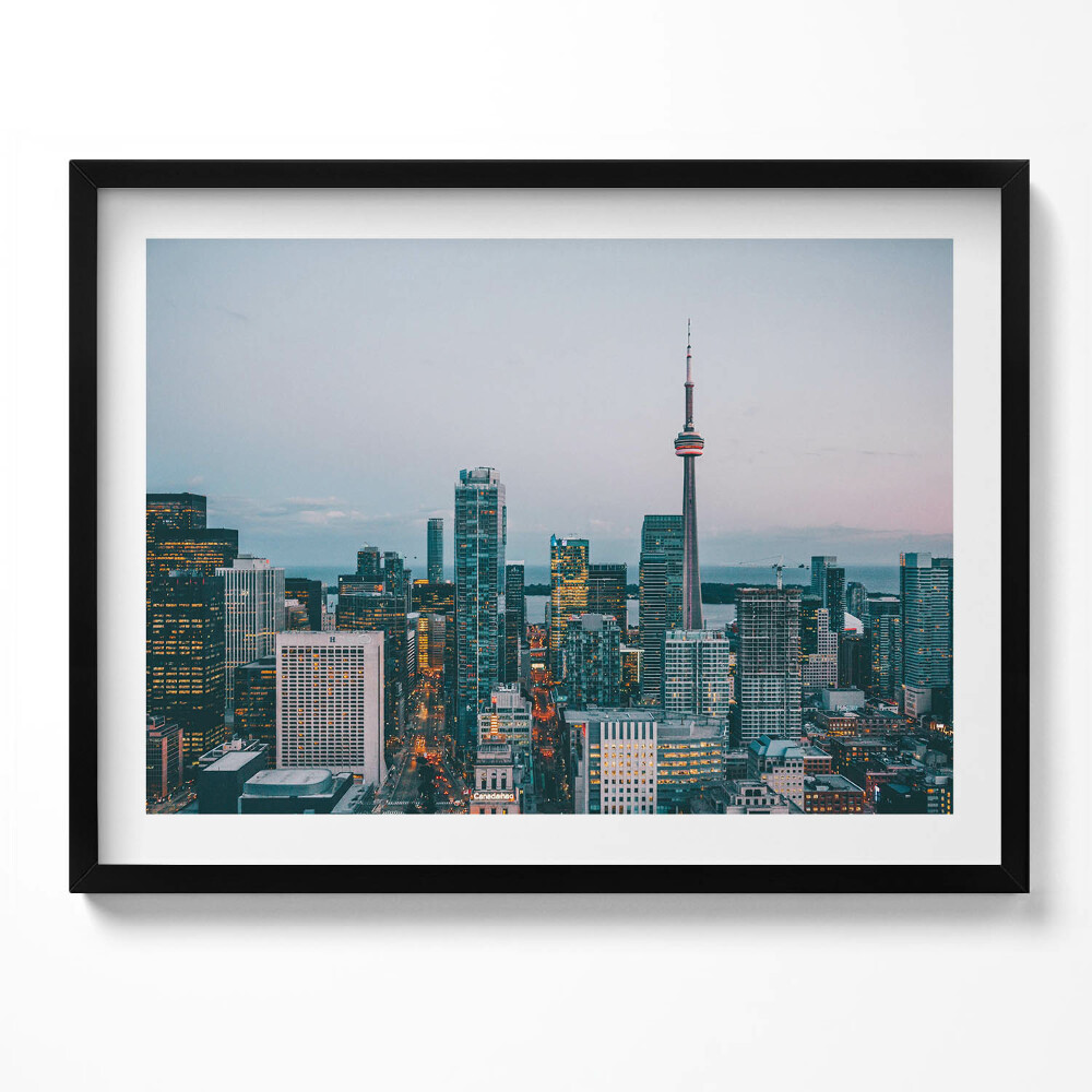 Obraz s rámem Panorama města ve večerních hodinách