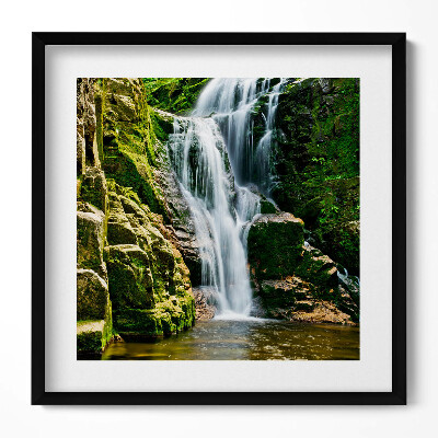 Obraz v rámu efektivní Zelený vodopád v džungli