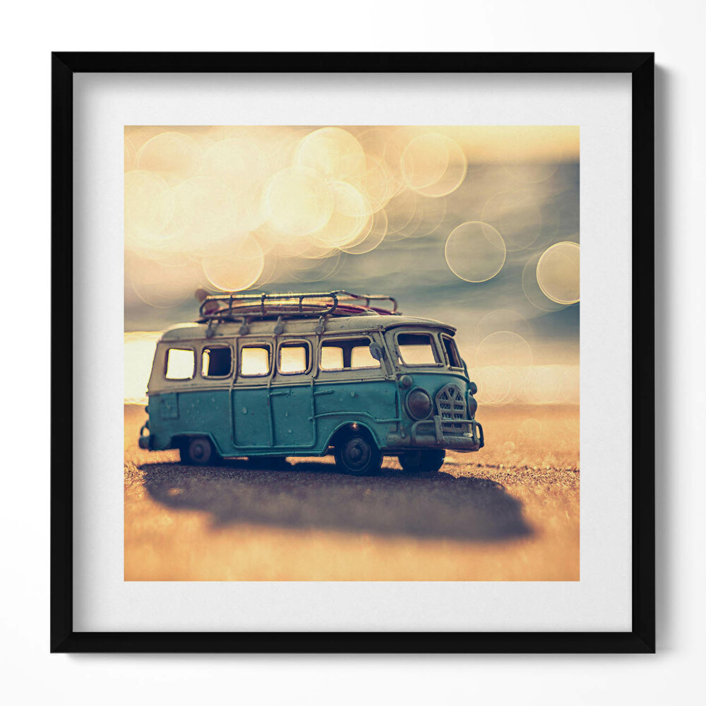Obraz v rámu efektivní Camper na pláži