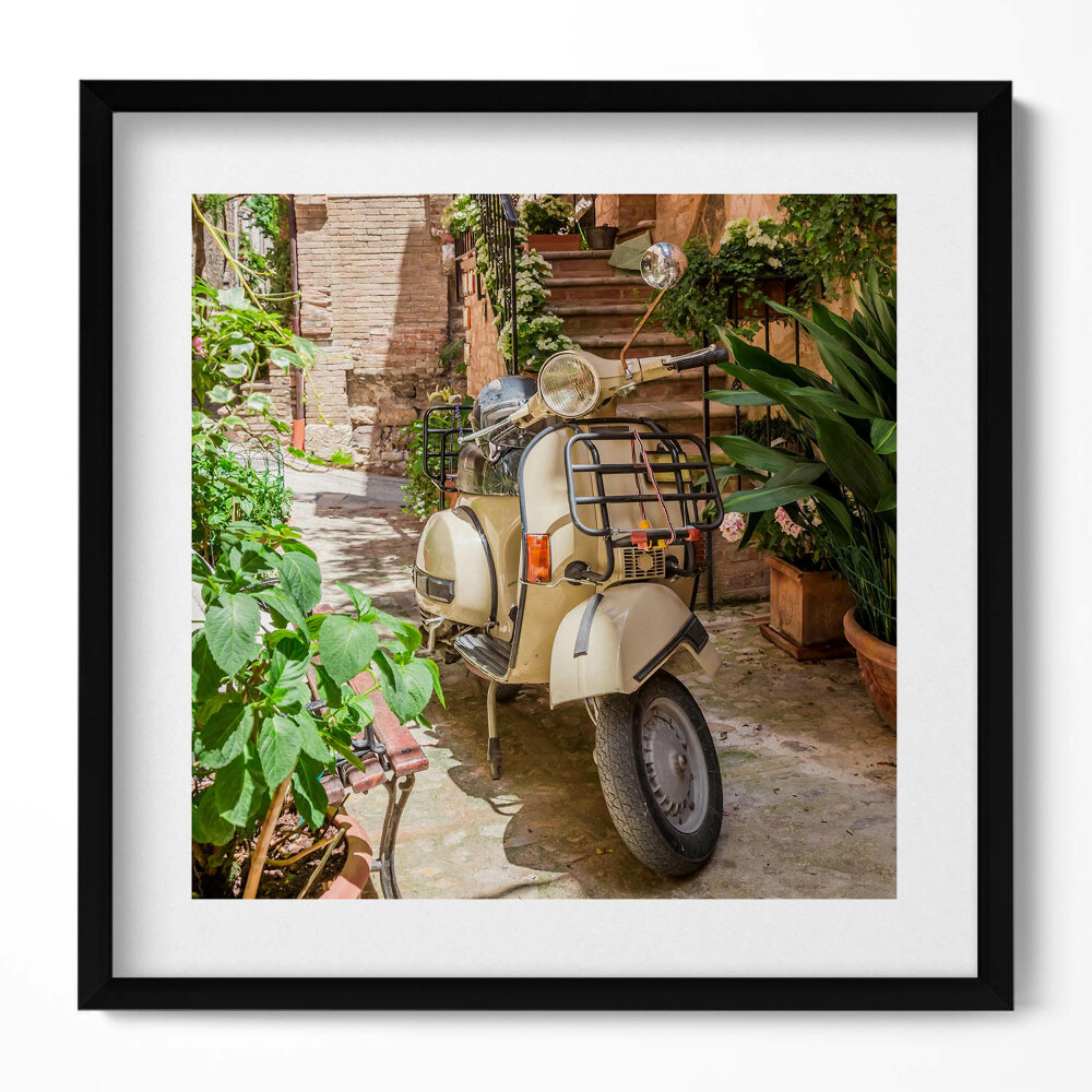 Obraz v rámu efektivní Motocykl v italské ulici