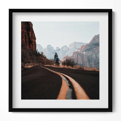 Obraz v rámu efektivní Cesta mezi horami