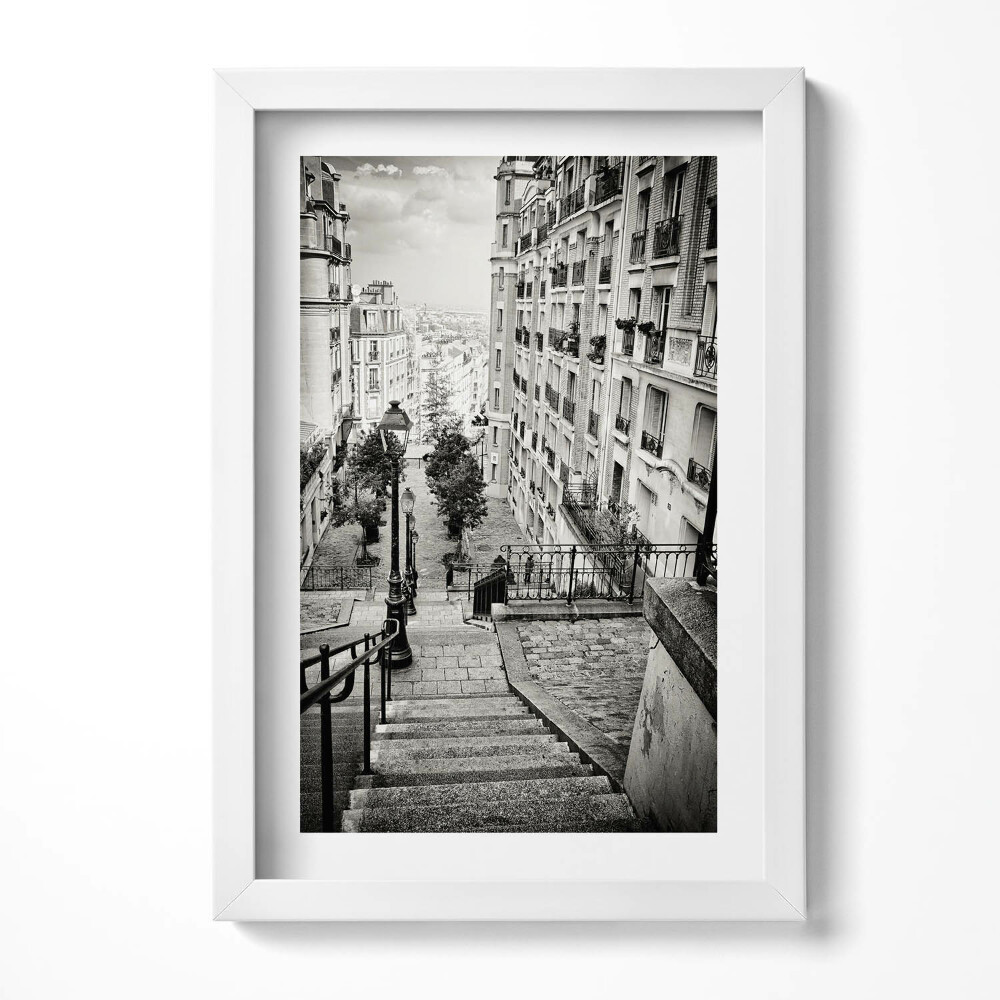 Obraz s rámem elegantní Černobílý pohled na ulici města