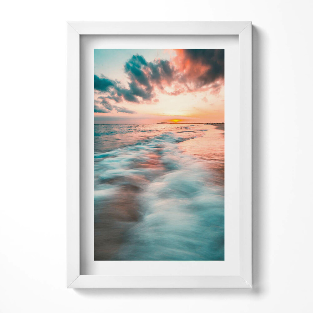 Obraz s rámem elegantní Romantický západ slunce nad mořskými vlnami