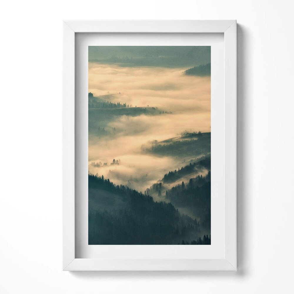 Obraz s rámem elegantní Horská lesní krajina v mlze