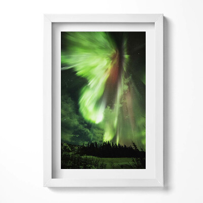Obraz s rámem elegantní Zelená polární záře nad lesem