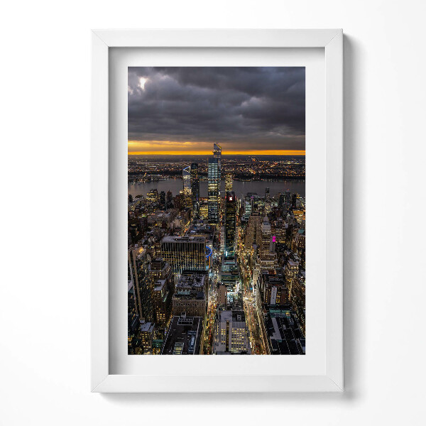 Obraz s rámem elegantní Městská architektura z ptačí perspektivy v noci