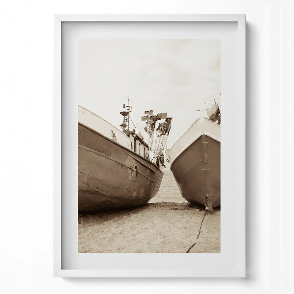 Obraz v rámu dekorativní Dvě lodě na pláži - sépie