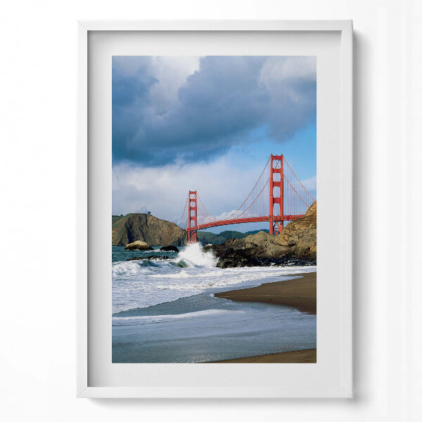 Obraz v rámu dekorativní Mořské vlny, pobřeží a červený most