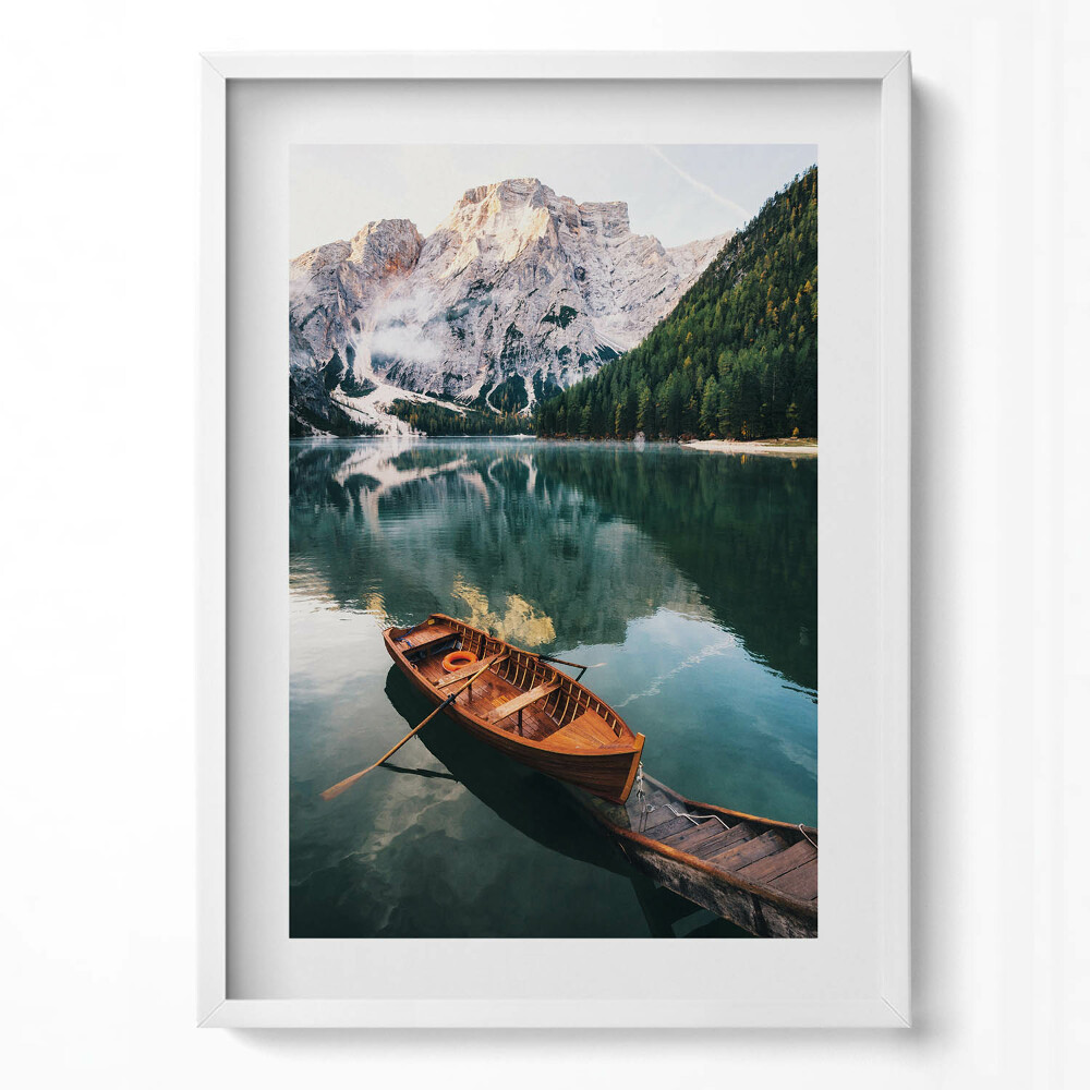 Obraz v rámu dekorativní Krajina lodi na jezeře v horách