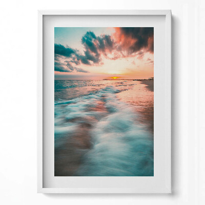 Obraz v rámu dekorativní Romantický západ slunce nad mořskými vlnami