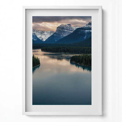 Obraz v rámu dekorativní Krajina řeky lesů a hor