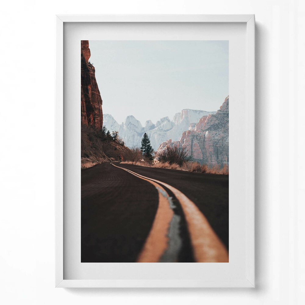 Obraz v rámu dekorativní Cesta mezi horami