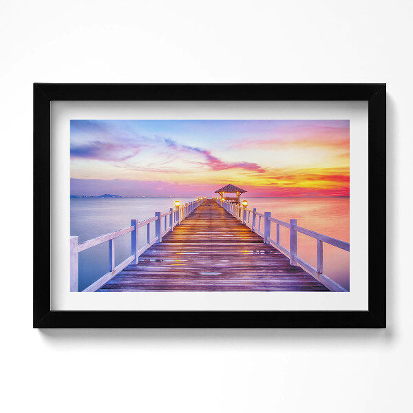 Obraz s rámem dekorativní Zalesněný most v přístavu