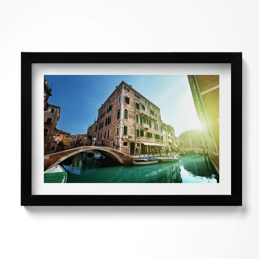 Obraz s rámem dekorativní Krásné ulice Benátek na slunci