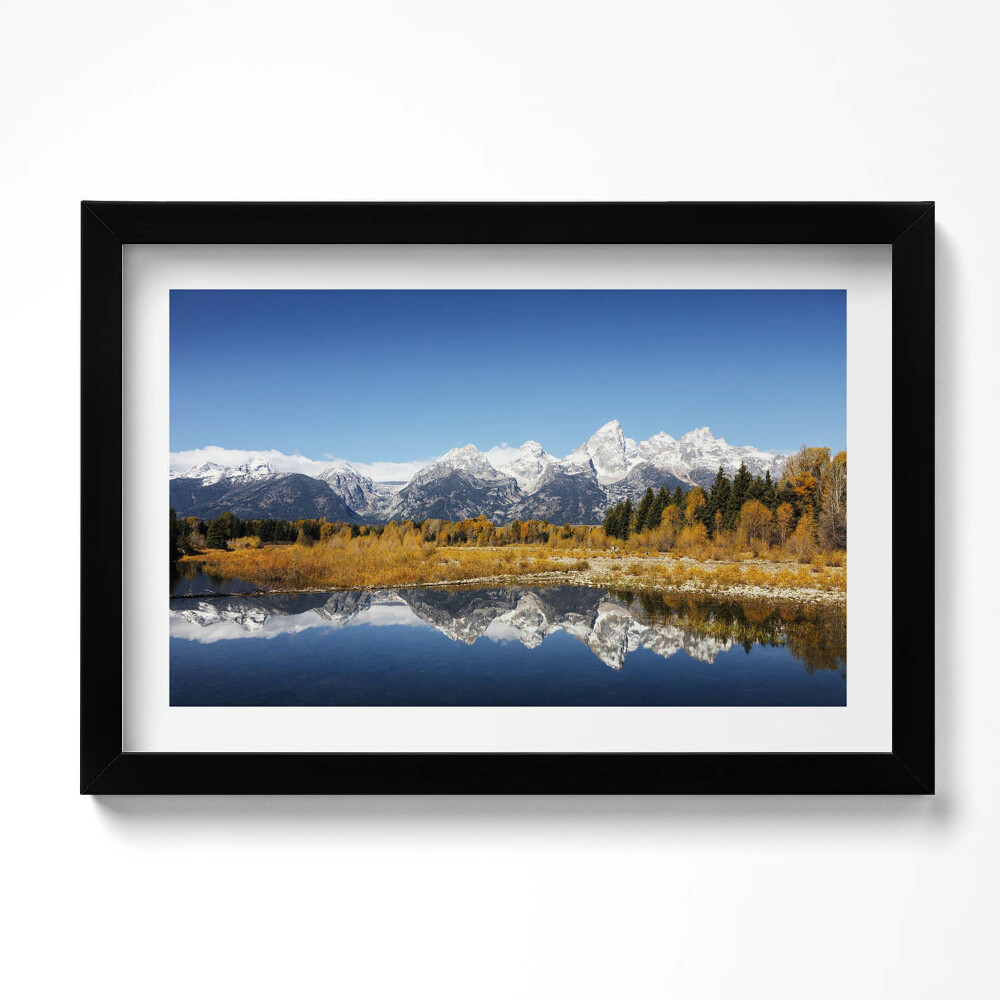 Obraz s rámem dekorativní Horské jezero a podzimní stromy