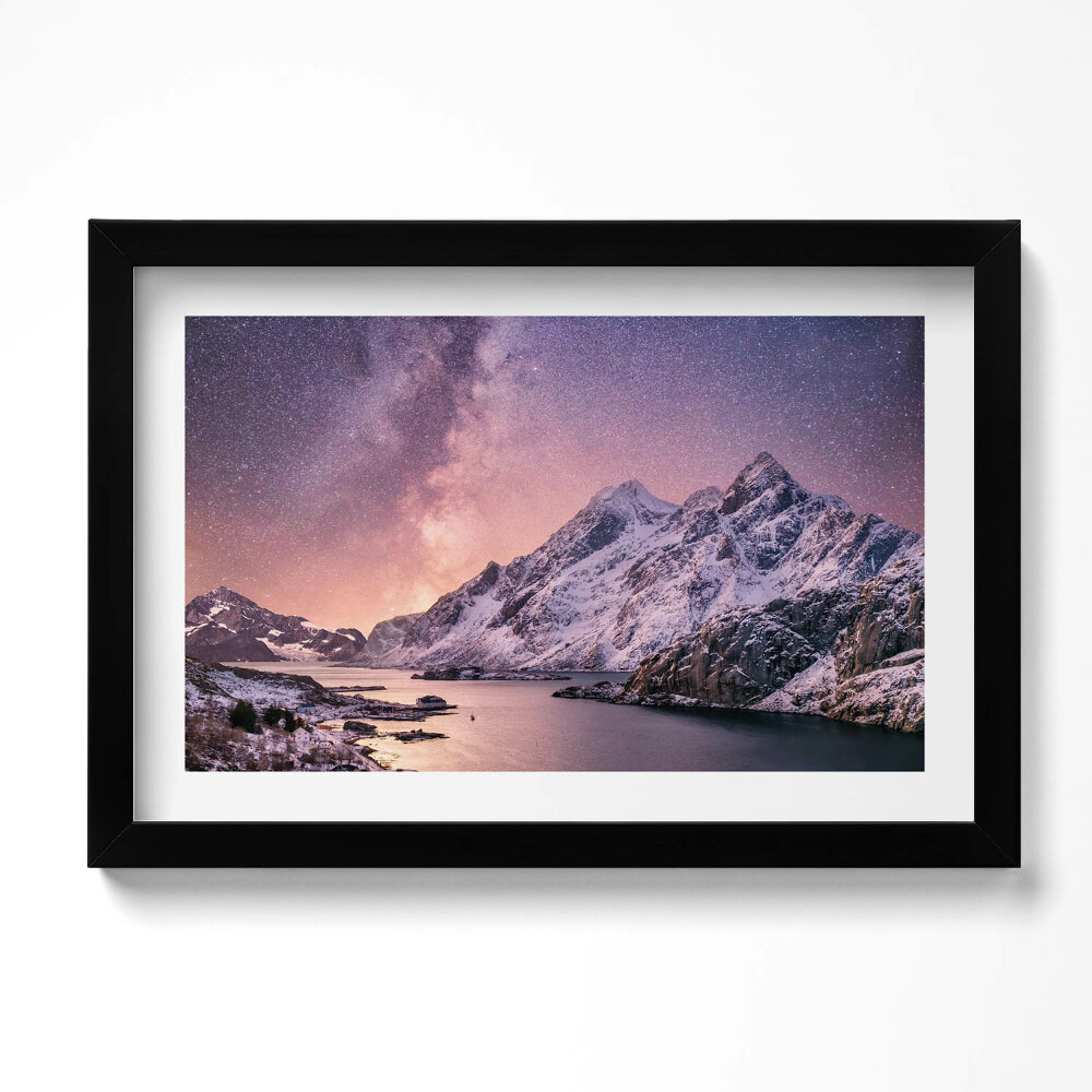 Obraz s rámem dekorativní Aurora a hvězdná obloha nad horami