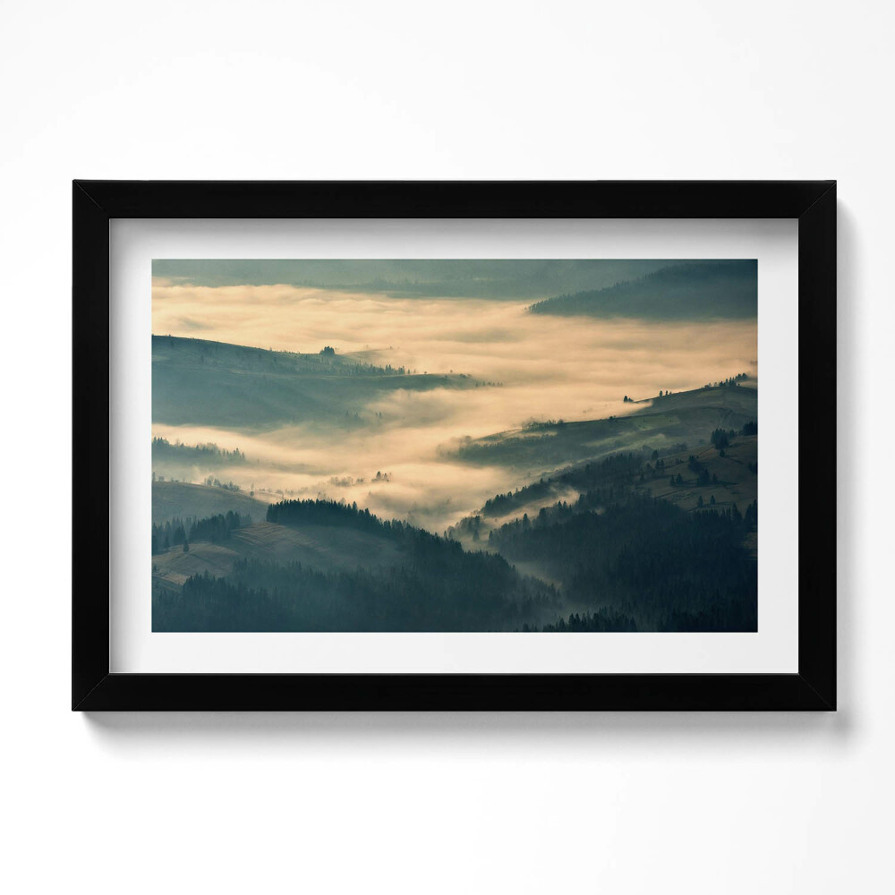 Obraz s rámem dekorativní Horská lesní krajina v mlze