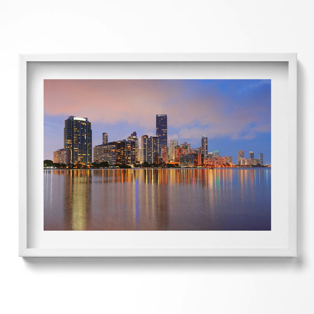 Obraz v rámu moderní Panorama města u vody