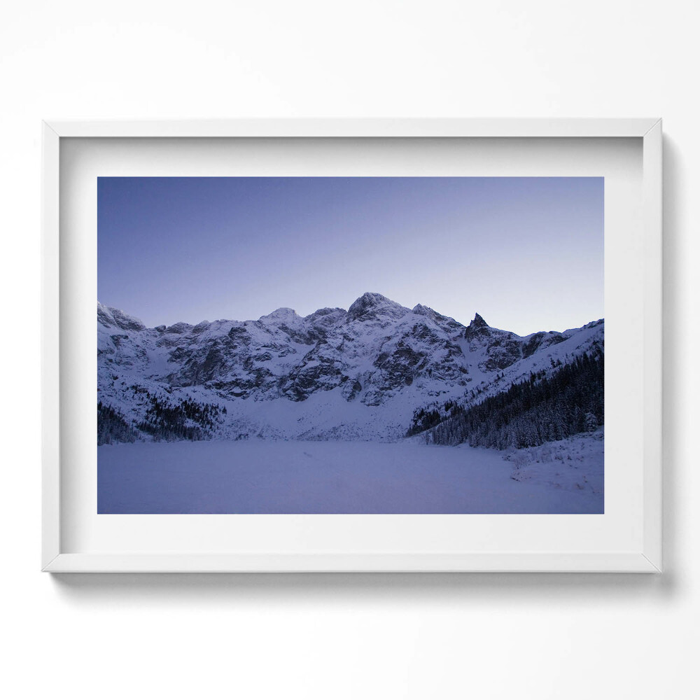 Obraz v rámu moderní Krajina zasněžených hor