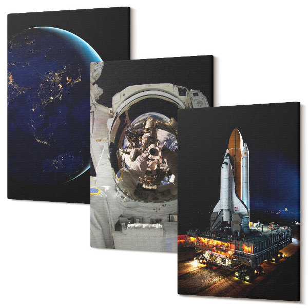 Sada obrazů triptych Pohledy do vesmíru se Zemí, astronautem a raketou