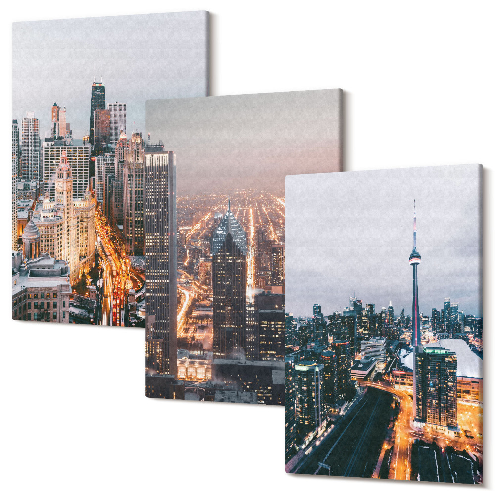 Sada obrazů triptych Noční výhled na město s mrakodrapy a světly