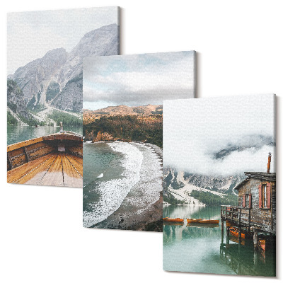 Sada 3 obrazů Pohled na hory nad jezerem s lodí a plážovou krajinou