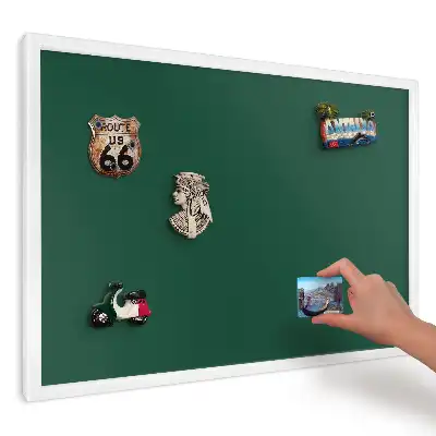 Magnetická tabule do kuchyně v lahvově zelené barvě