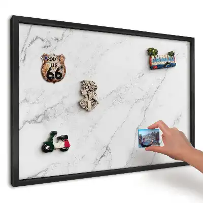 Magnetická kuchyňská tabule v dekoru světlého zušlechtěného mramoru