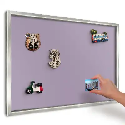 Magnetická nástěnná tabule Lila ve fialovém minimalistickém stylu