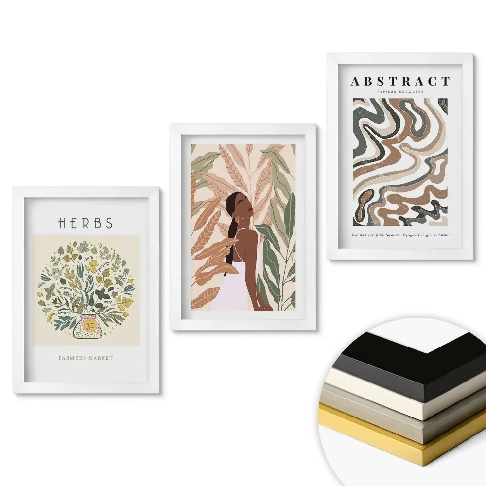 Triptych v rámu s rostlinným motivem v moderním stylu