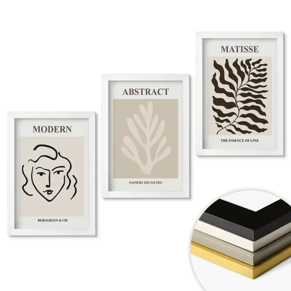 Triptych v rámu s minimalistickým moderním uměním