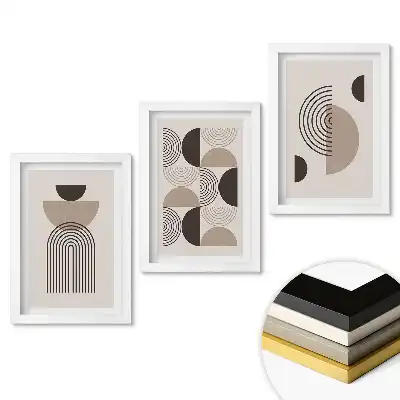 Triptych v rámu s abstraktními tvary v minimalistickém stylu
