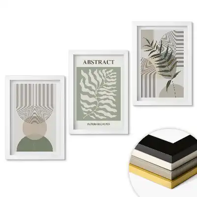 Triptych v rámu s abstraktní kompozicí v jemných barvách